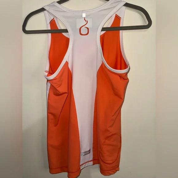 Beachbody TurboFire Orange and White Activewear - Picture 3 of 4